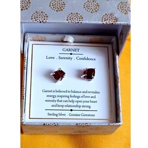 NWT*  STERLING SILVER & GARNET EARRINGS BY, SHIVAM